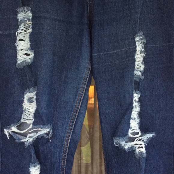 Southpole Jeans Co. Distressed Denim Jeggings. - Picture 1 of 7
